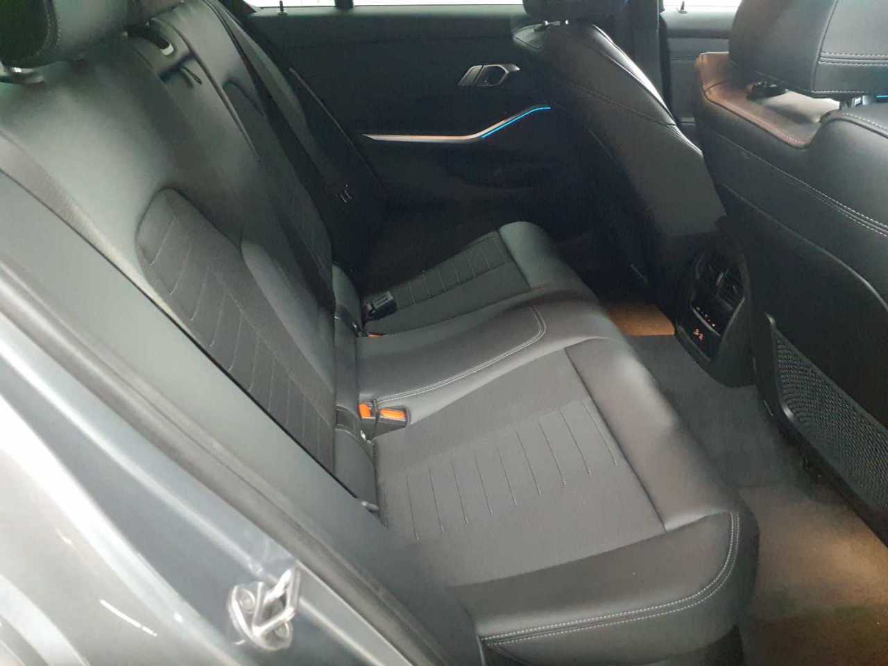 Bmw 318d Aut. 14