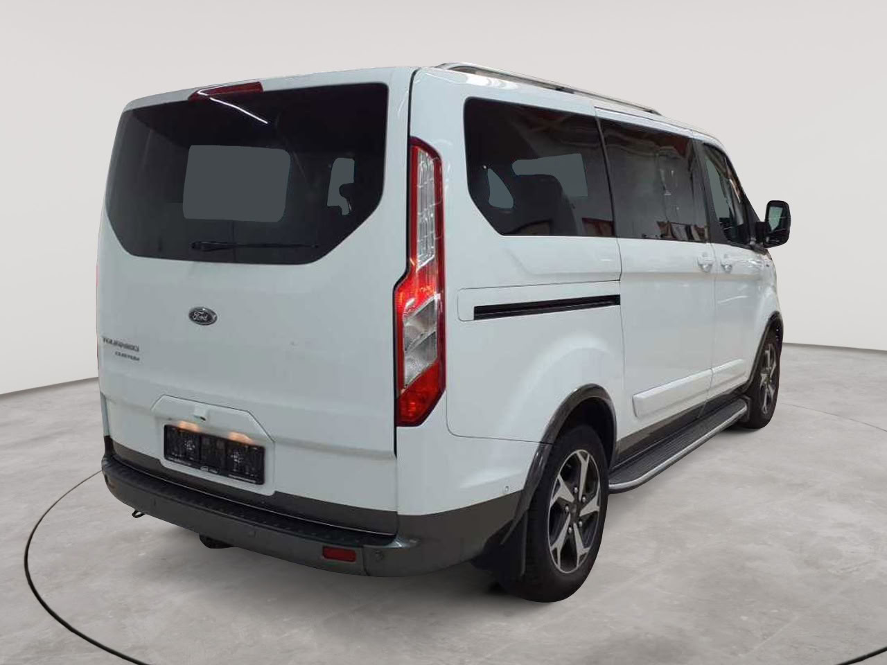 Ford Tourneo Custom 320 L1H1 VA Autm. Active 4