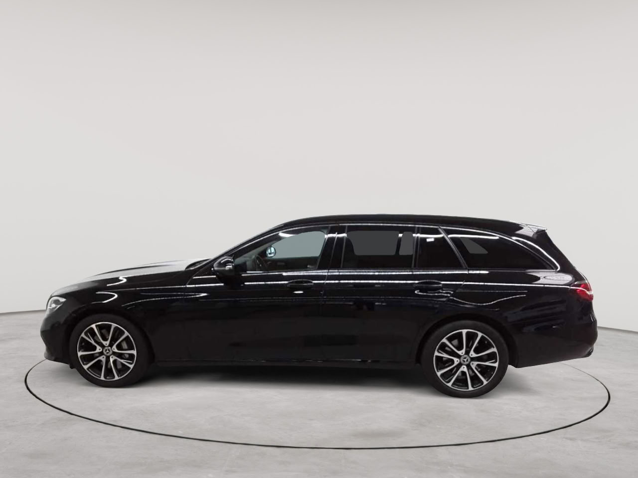 Mercedes-Benz E 400 d 4Matic T 9G-TRONIC Exclusive 6