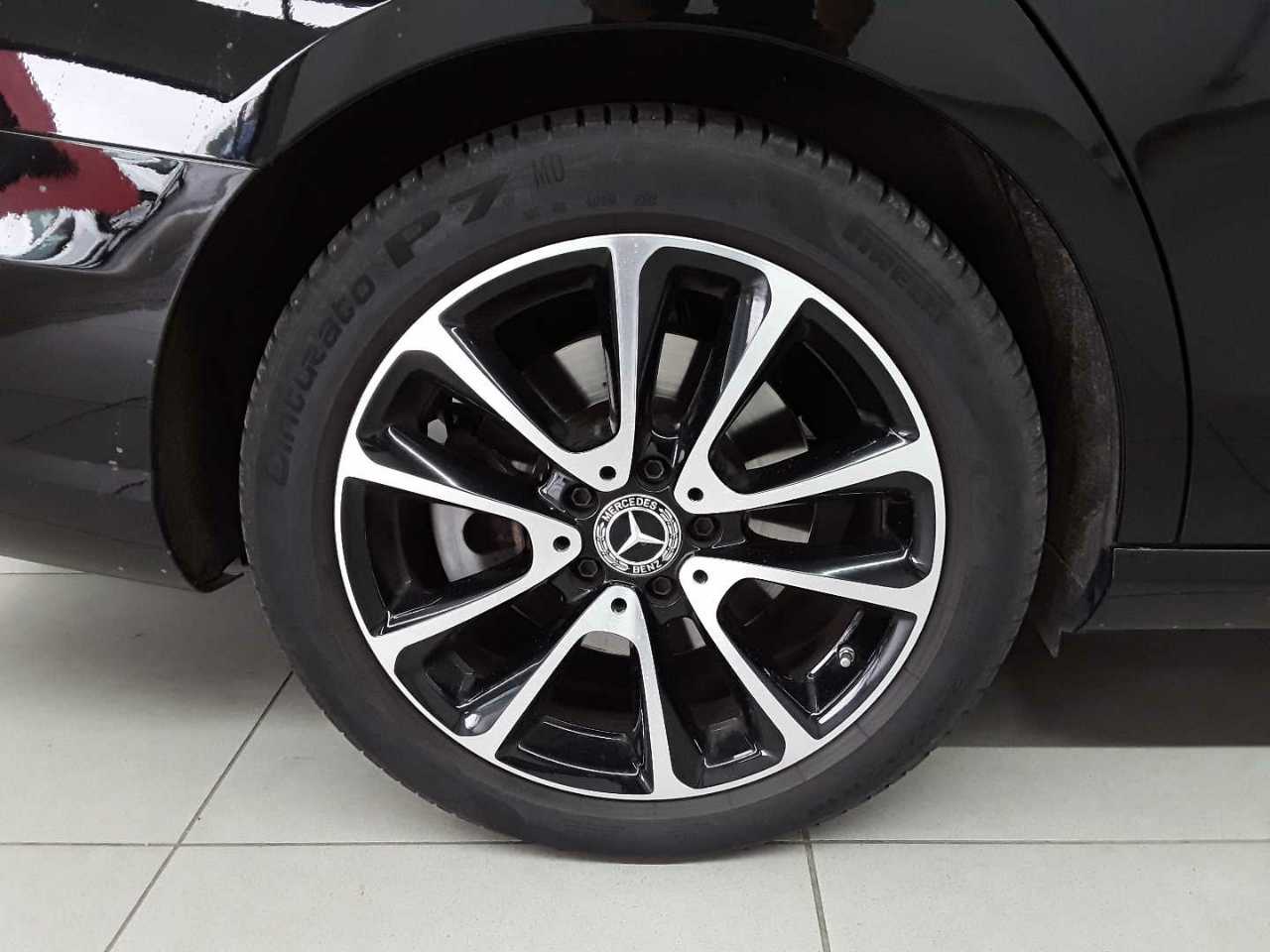Mercedes-Benz E 400 d 4Matic T 9G-TRONIC Exclusive 19