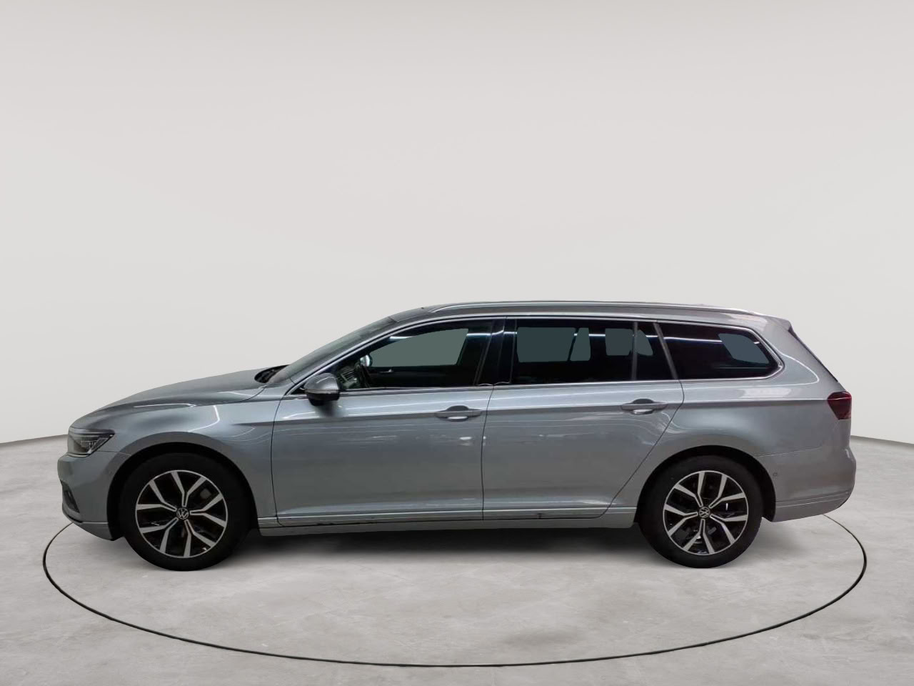Vw Passat Variant 2.0 TDI SCR DSG Business 6