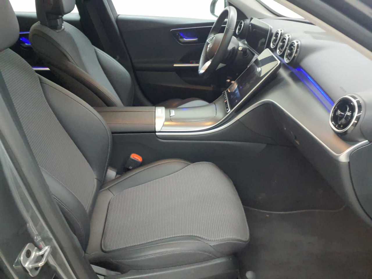 Mercedes-Benz C 300 e T 9G-TRONIC Avantgarde 7
