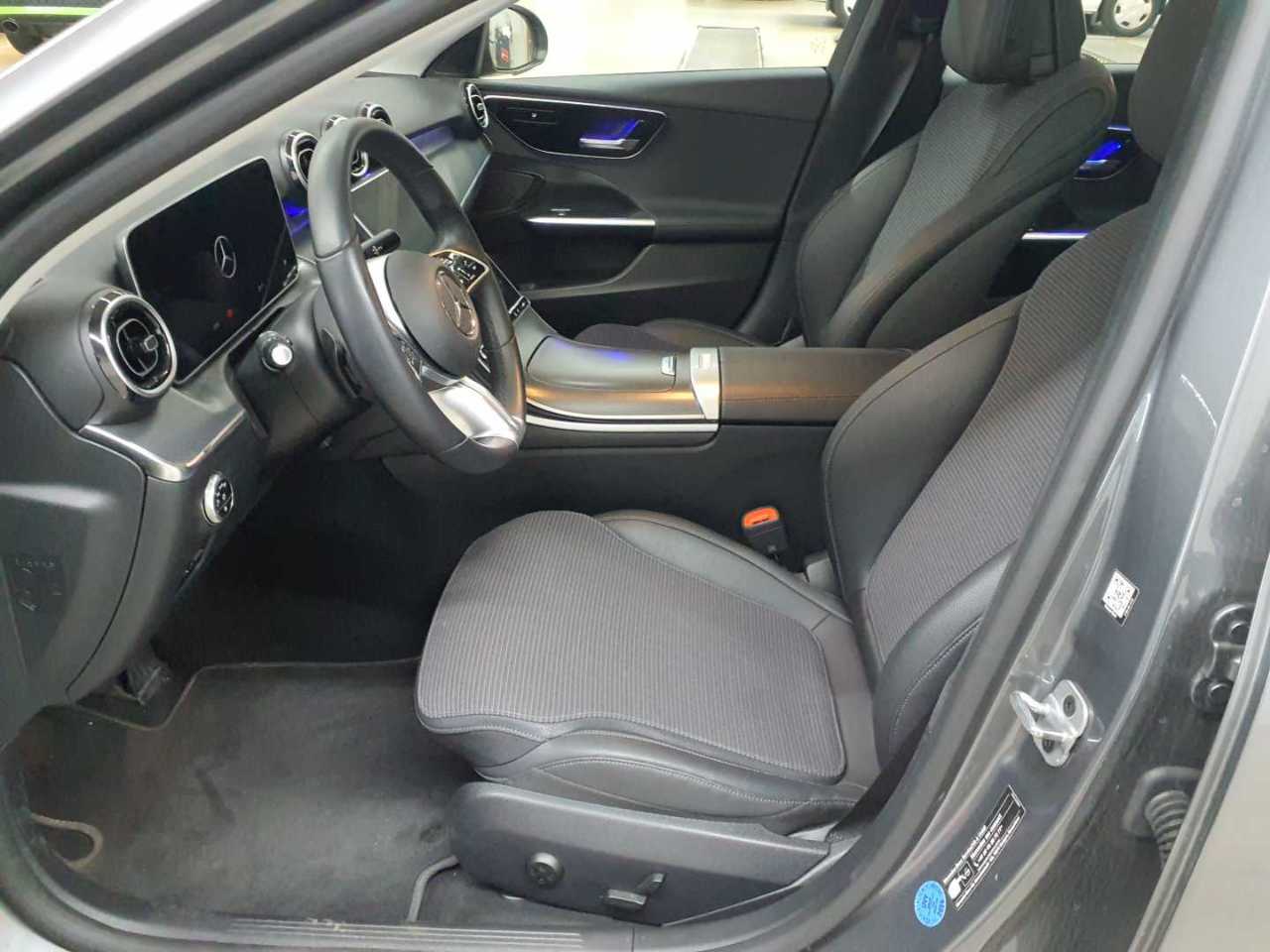 Mercedes-Benz C 300 e T 9G-TRONIC Avantgarde 8