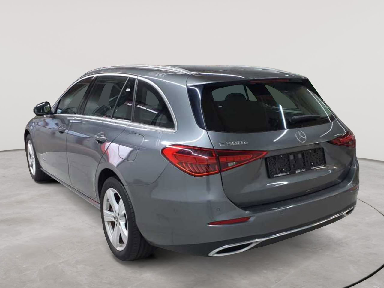 Mercedes-Benz C 300 e T 9G-TRONIC Avantgarde 5