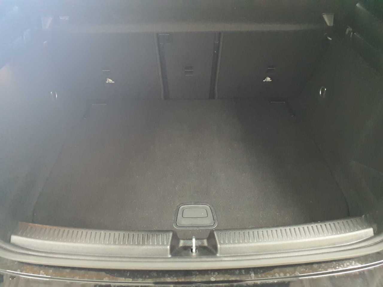 Mercedes-Benz A 220 d 4Matic 8G-DCT Advanced AMG Line 15