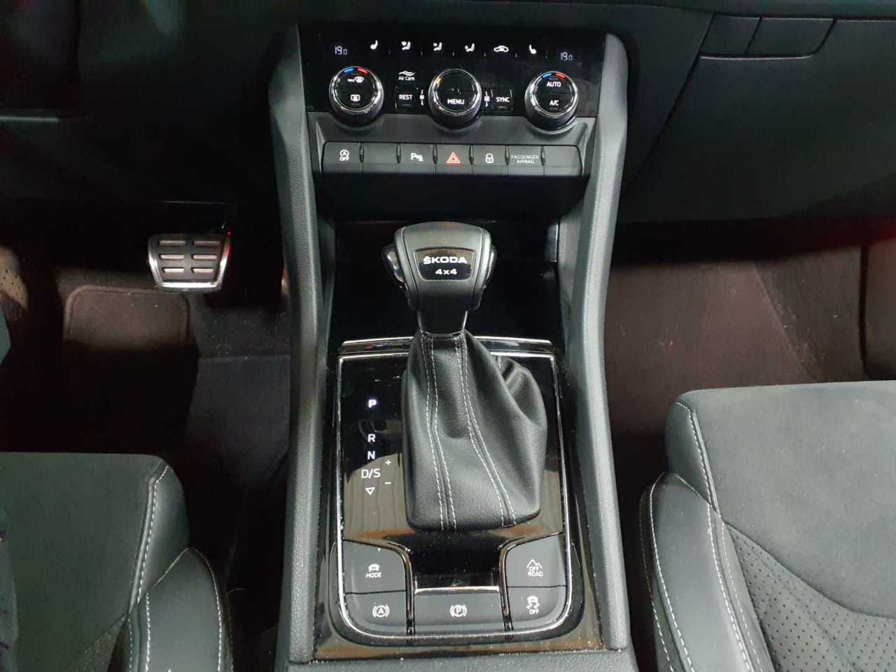 Skoda Kodiaq 2.0 TDI 4x4 DSG Sportline 10