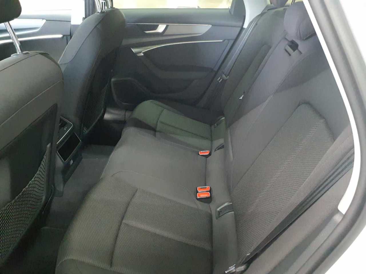 Audi A6 Avant 40 TDI S tronic 13