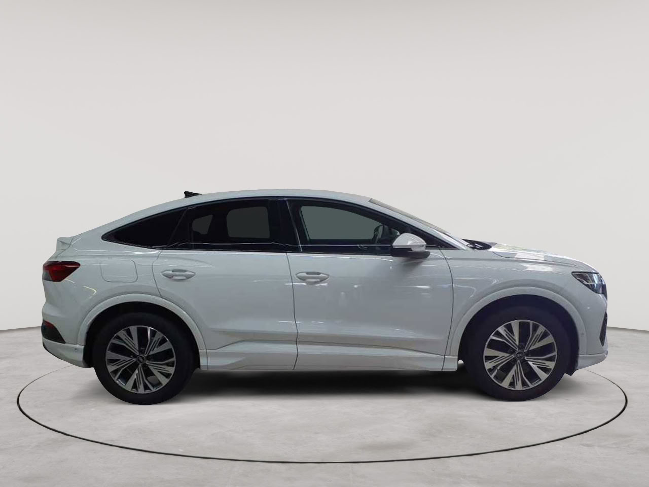 Audi Q4 e-tron 40 Sportback 3