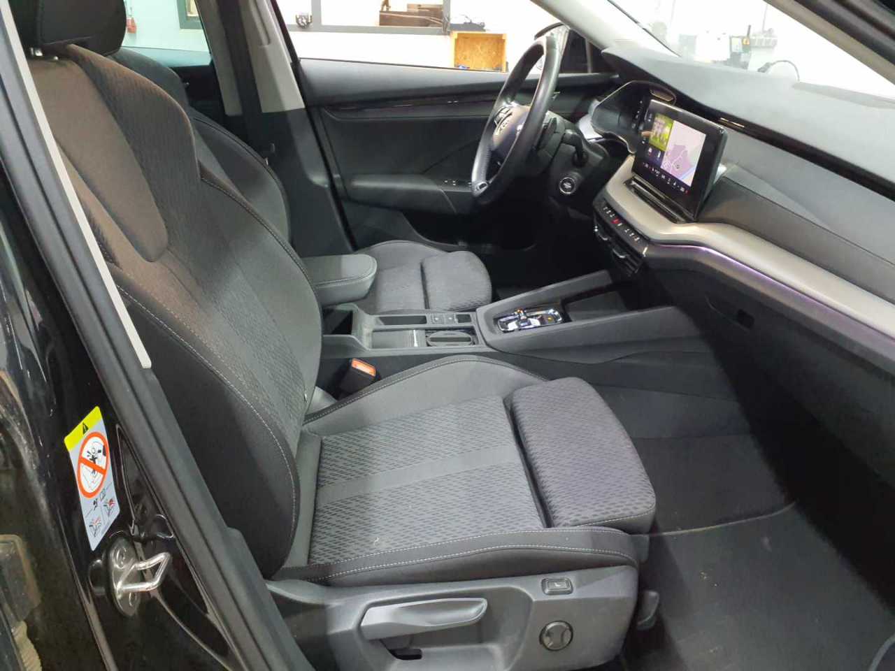 Skoda Octavia Combi 2.0 TDI DSG Clever 8