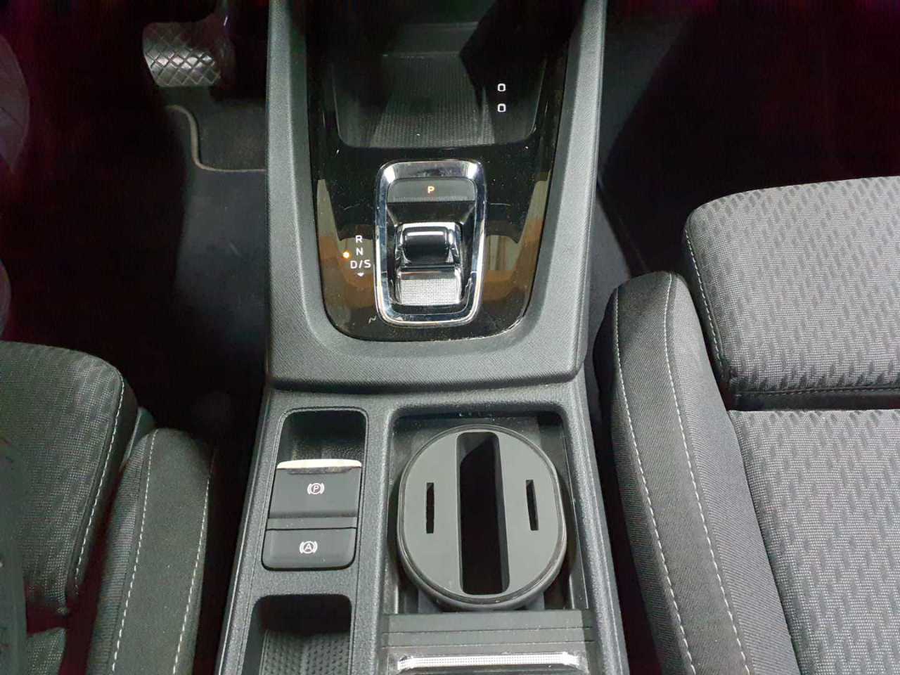 Skoda Octavia Combi 2.0 TDI DSG Clever 10