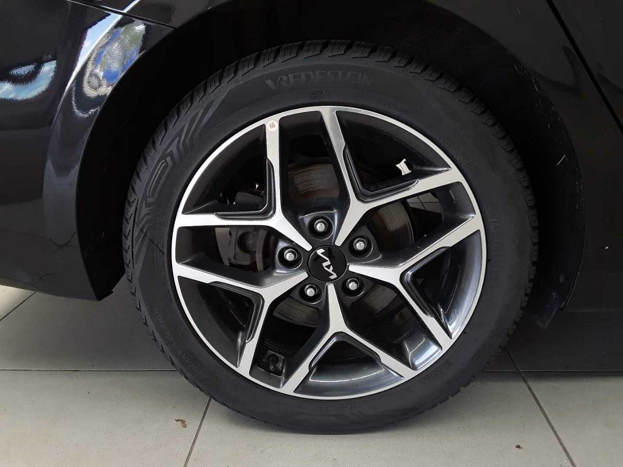 Kia Ceed SW 1.5 T-GDI DCT7 OPF Spirit 18