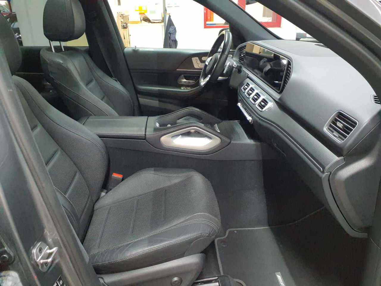 Mercedes-Benz GLE 300 d 4Matic 9G-TRONIC AMG Line 7