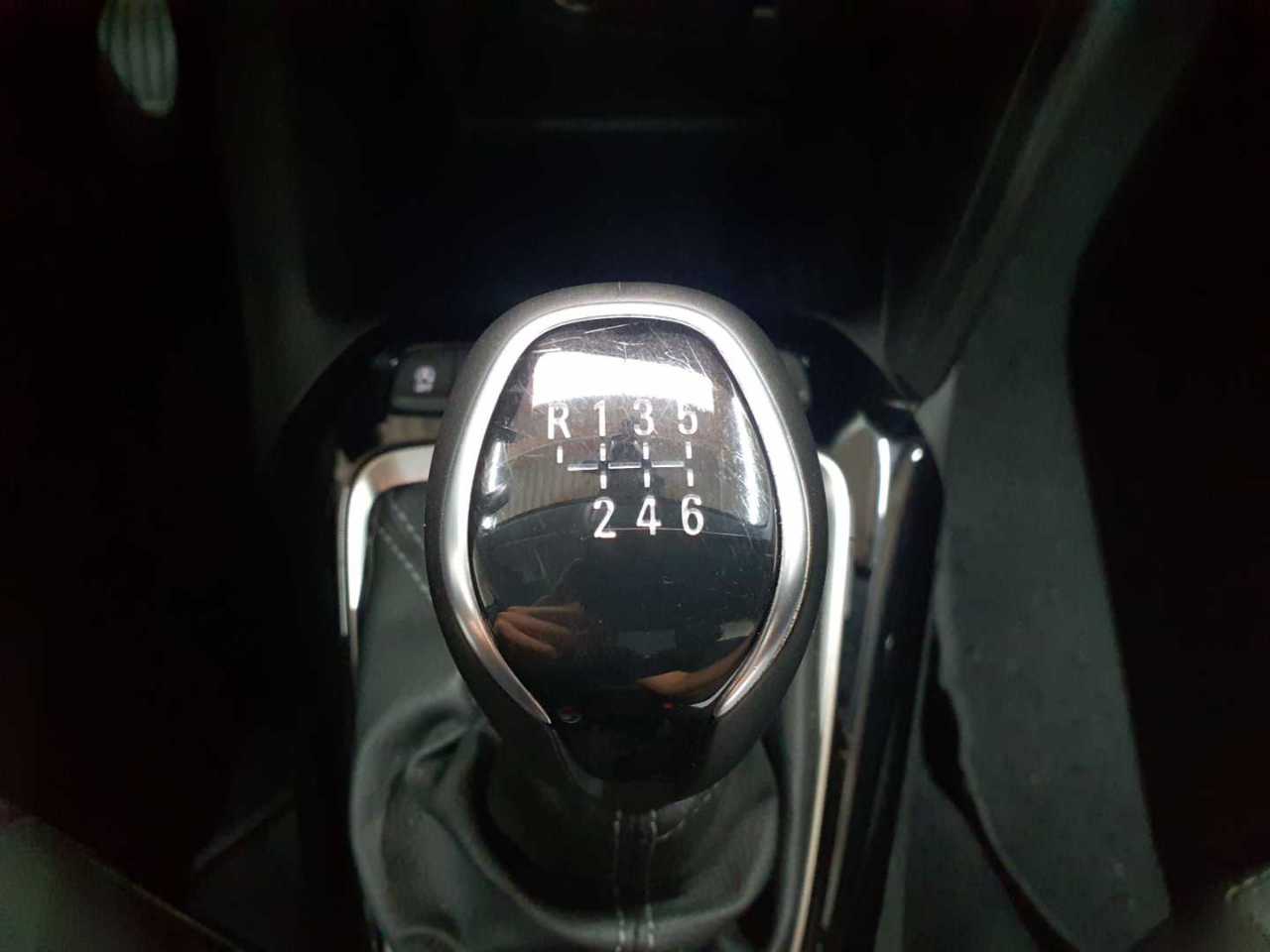 Opel Corsa 1.5 Diesel Start/Stop Edition 16