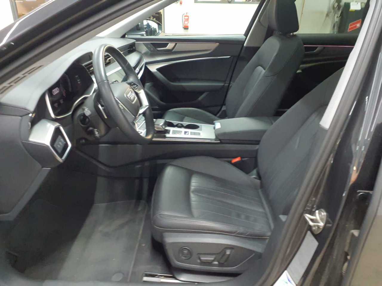 Audi A6 Avant 40 TDI S tronic design 8