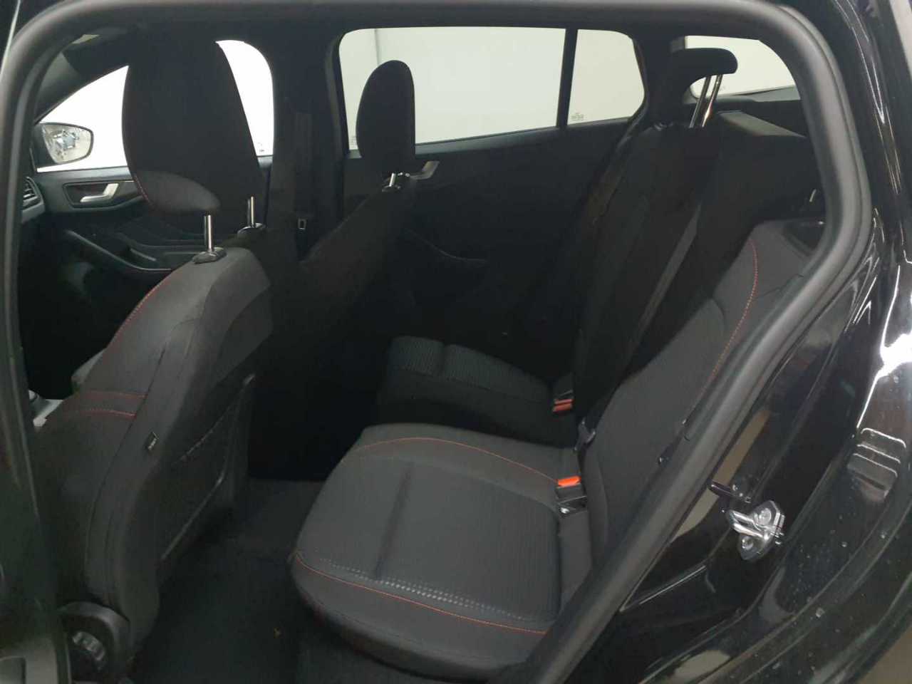 Ford Focus Turnier 1.0 EcoBoost Hybrid Aut. ST-LINE 13