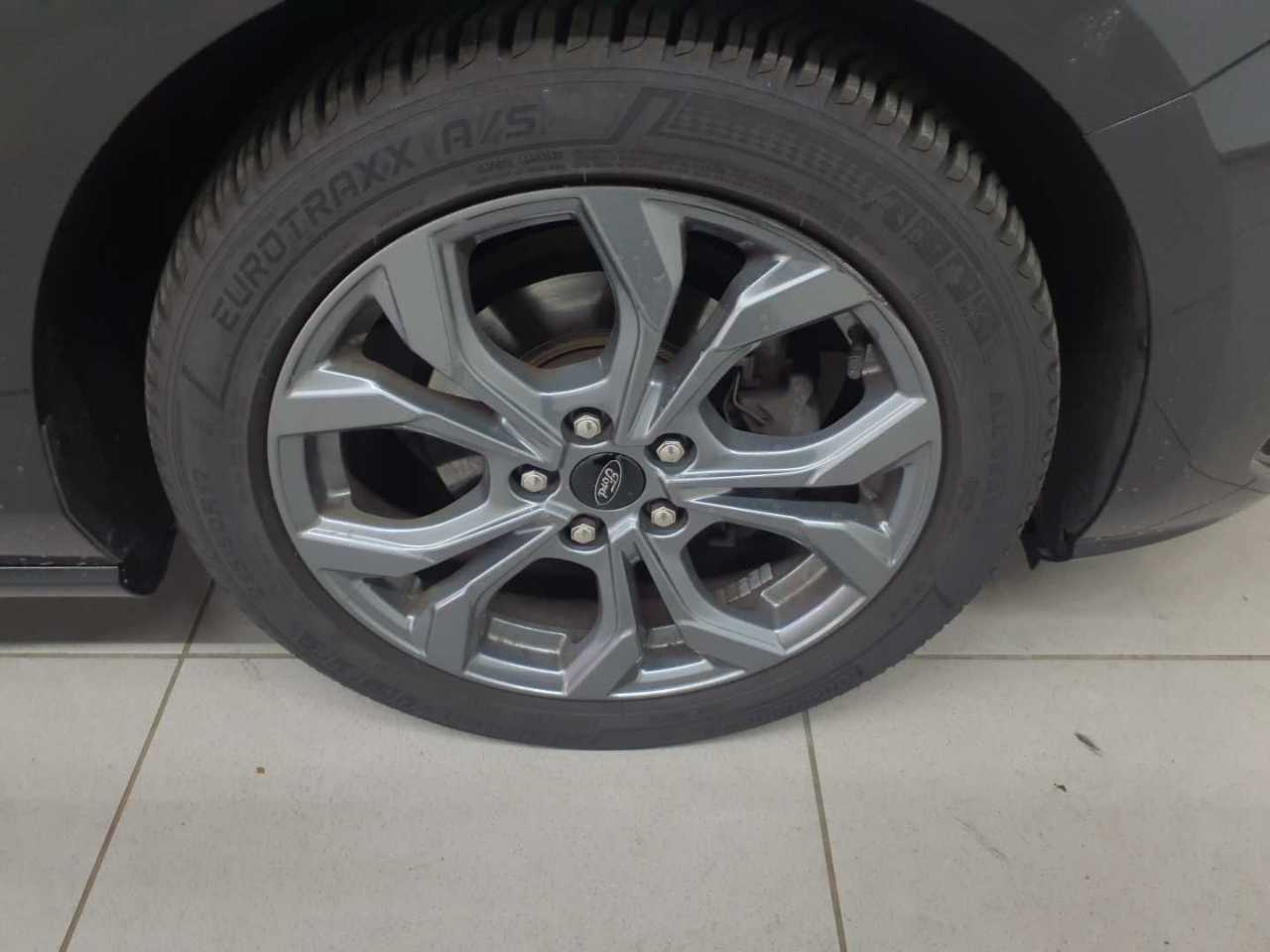 Ford Focus Turnier 1.0 EcoBoost Hybrid Aut. ST-LINE 16