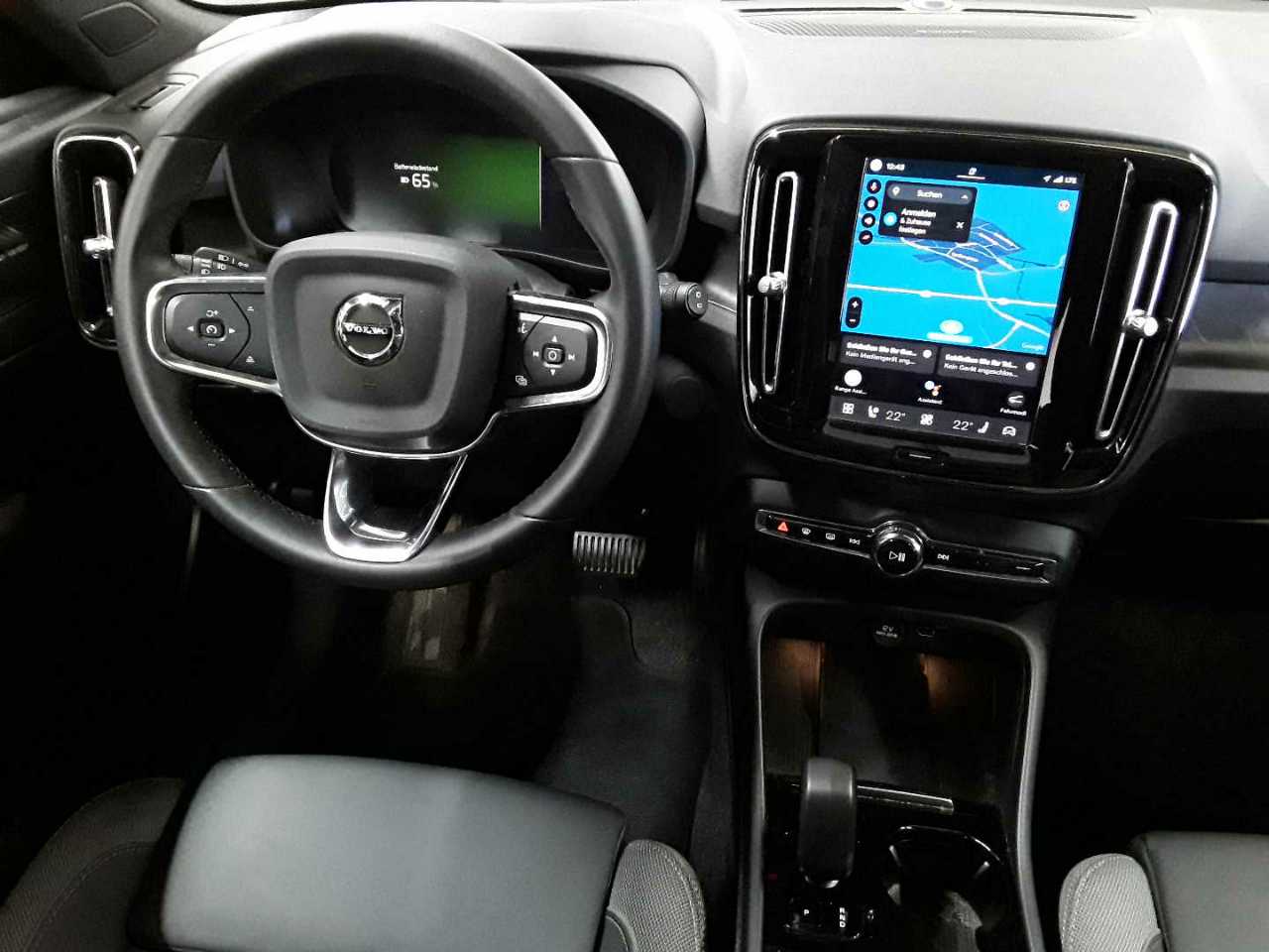 Volvo XC40 Recharge 82 kWh Single M. Extended Range RWD Ultimate 10