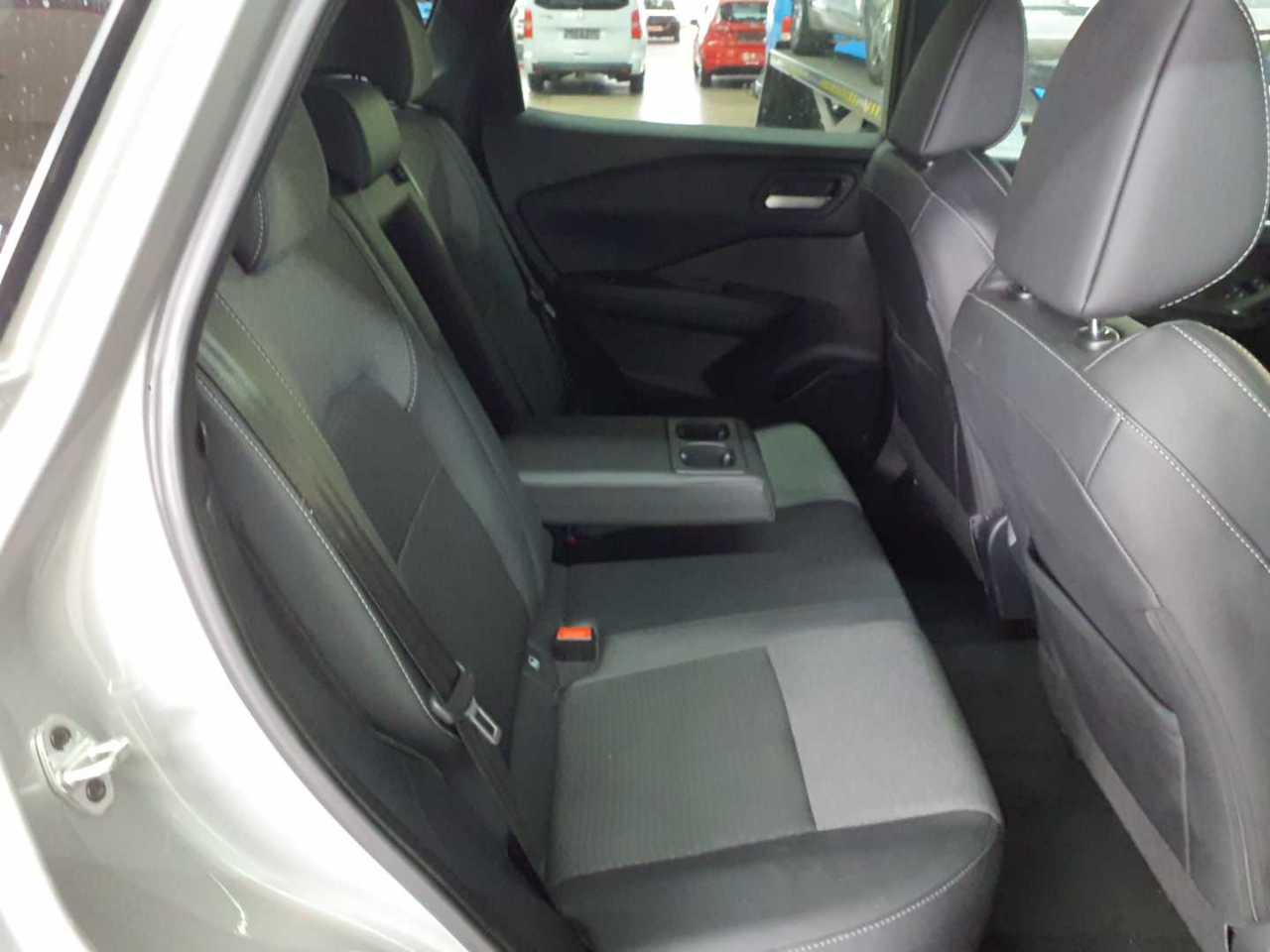 Nissan Qashqai 1.3 DIG-T MHEV Xtronic N-Connecta 13