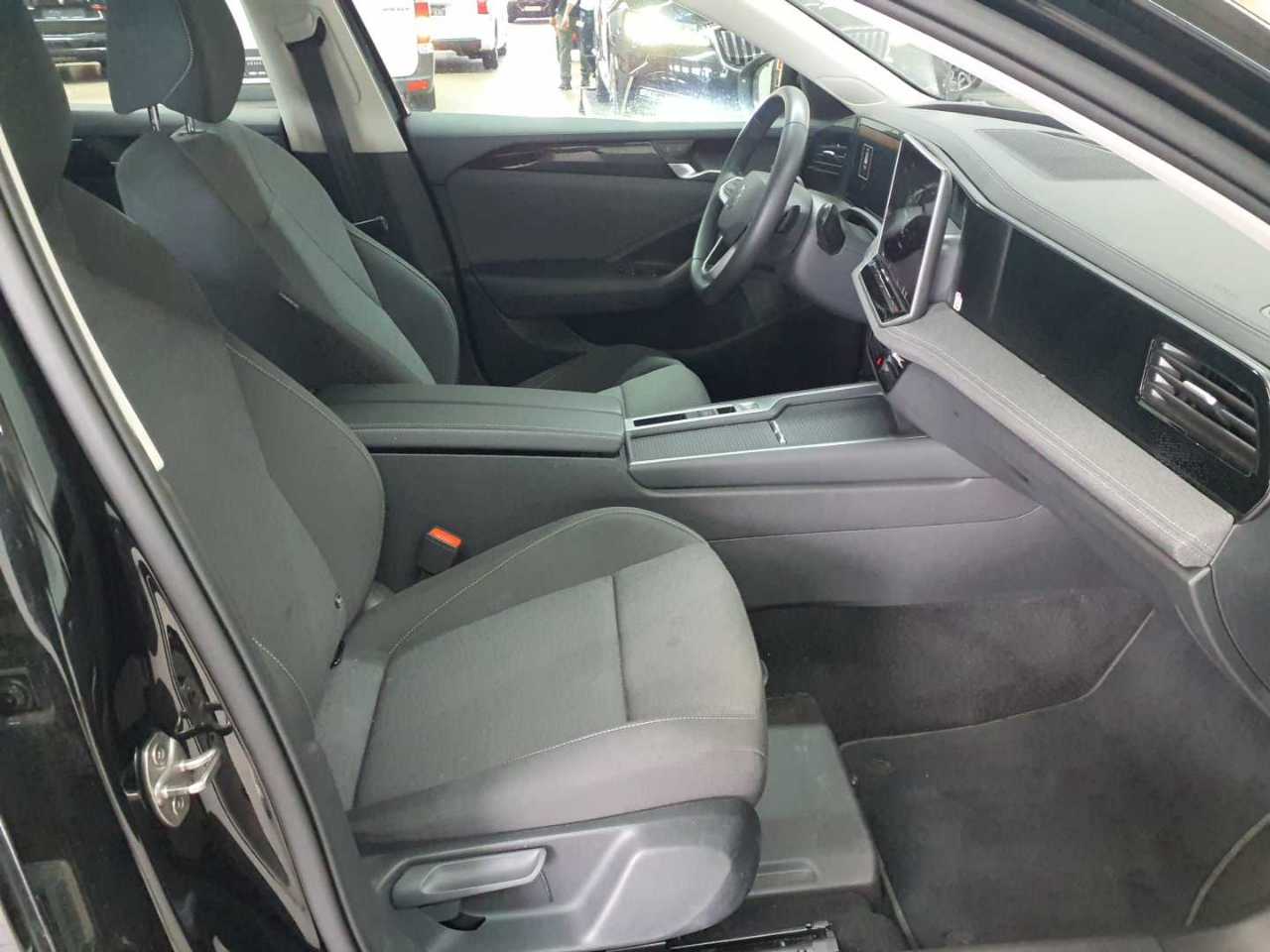 Vw Passat Variant 1.5 e-TSI OPF DSG 7
