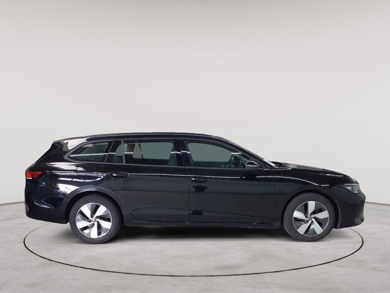 Vw Passat Variant 1.5 e-TSI OPF DSG 3