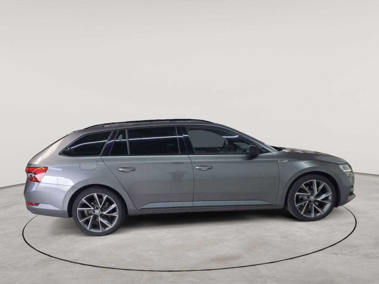 Skoda Superb Combi 2.0 TDI 4x4 DSG Sportline 3