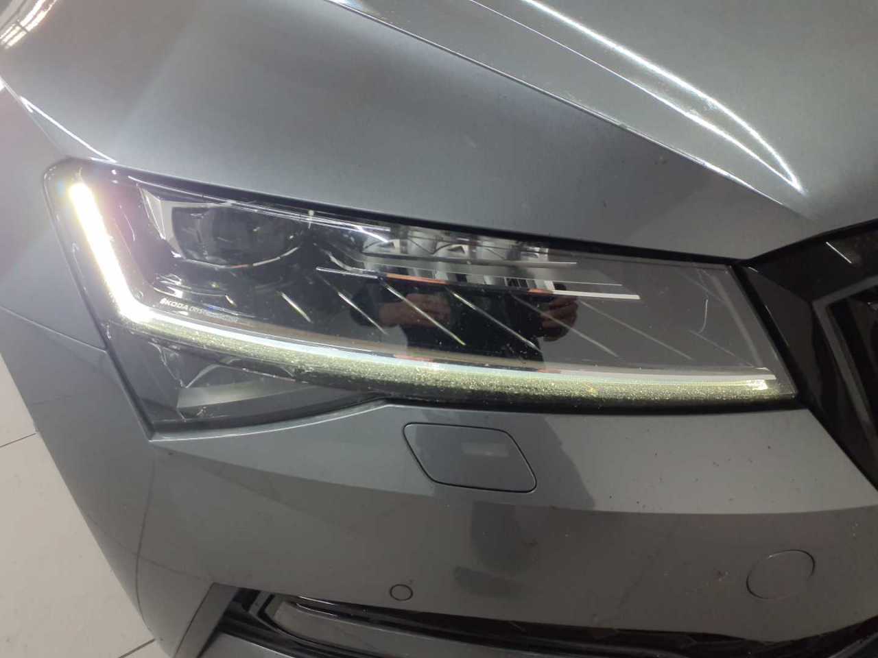 Skoda Superb Combi 2.0 TDI 4x4 DSG Sportline 18