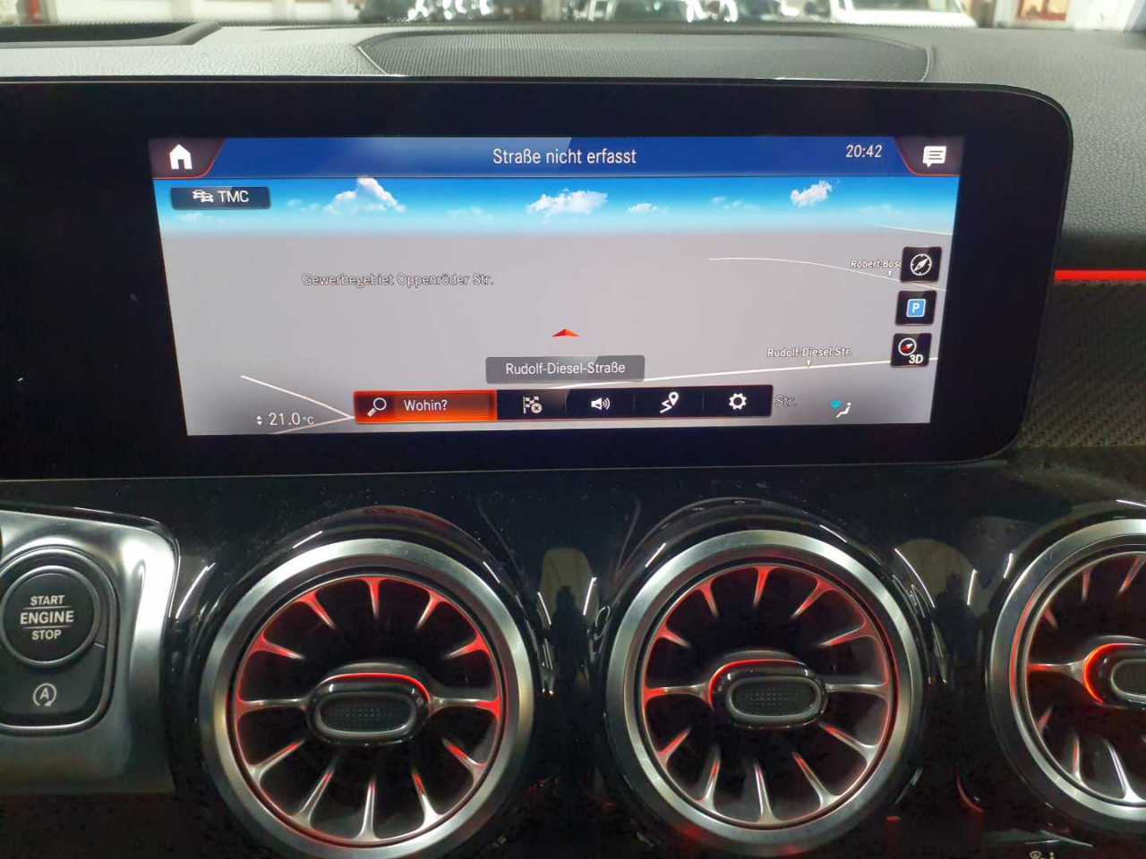 Mercedes-Benz GLB 220 d 4Matic 8G-DCT AMG Line 12