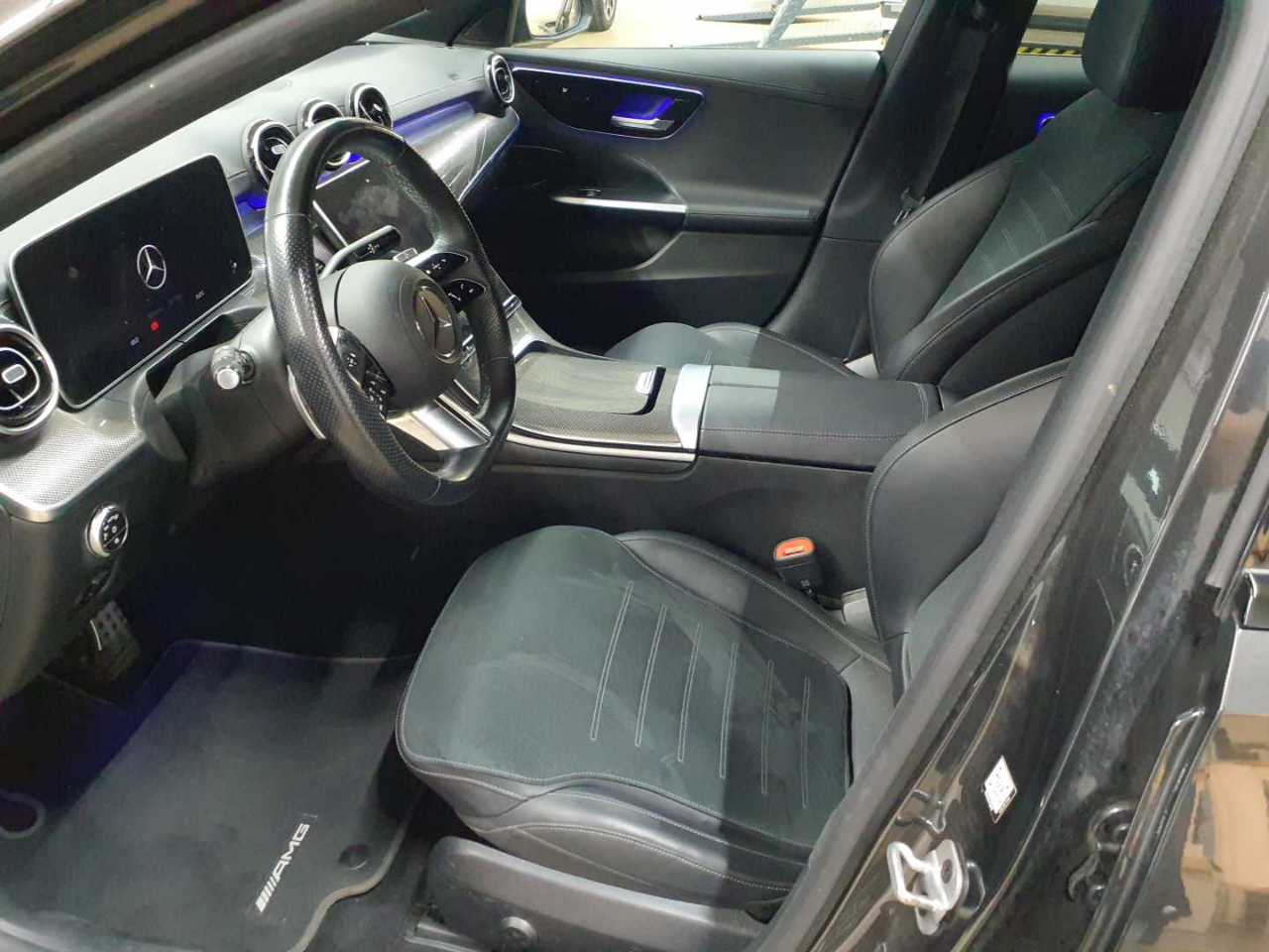 Mercedes-Benz C 300 d T 9G-TRONIC AMG Line 7