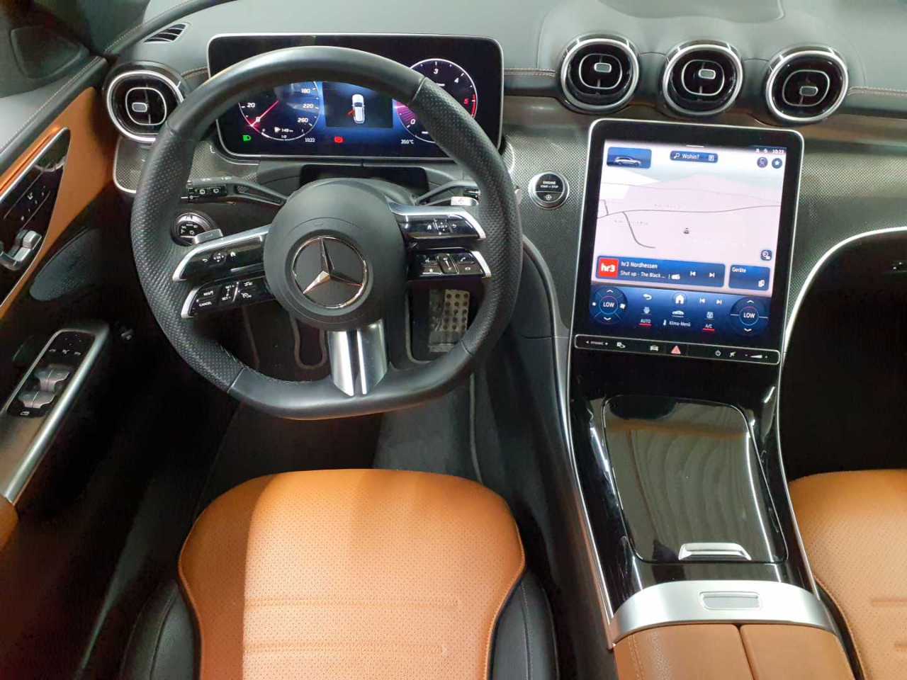 Mercedes-Benz C 300 d T 9G-TRONIC AMG Line 9