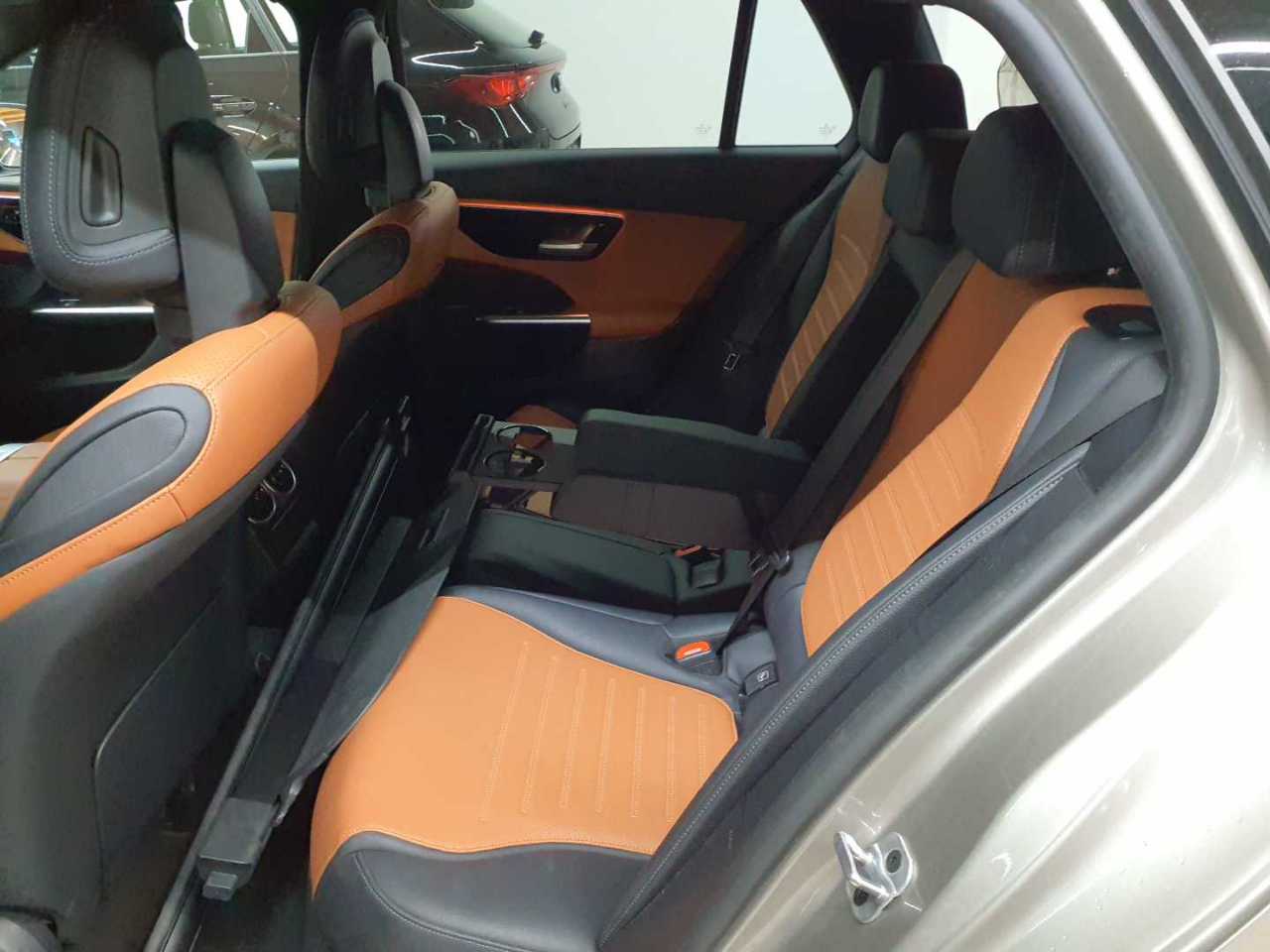Mercedes-Benz C 300 d T 9G-TRONIC AMG Line 14
