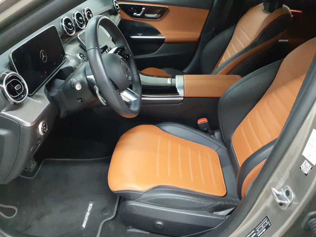 Mercedes-Benz C 300 d T 9G-TRONIC AMG Line 8