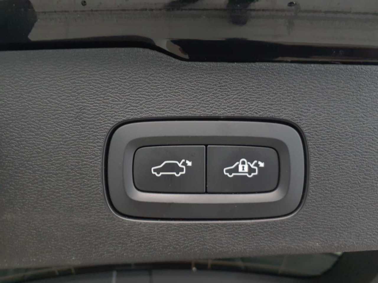 Volvo V60 T6 AWD Recharge Geartronic Inscription 16
