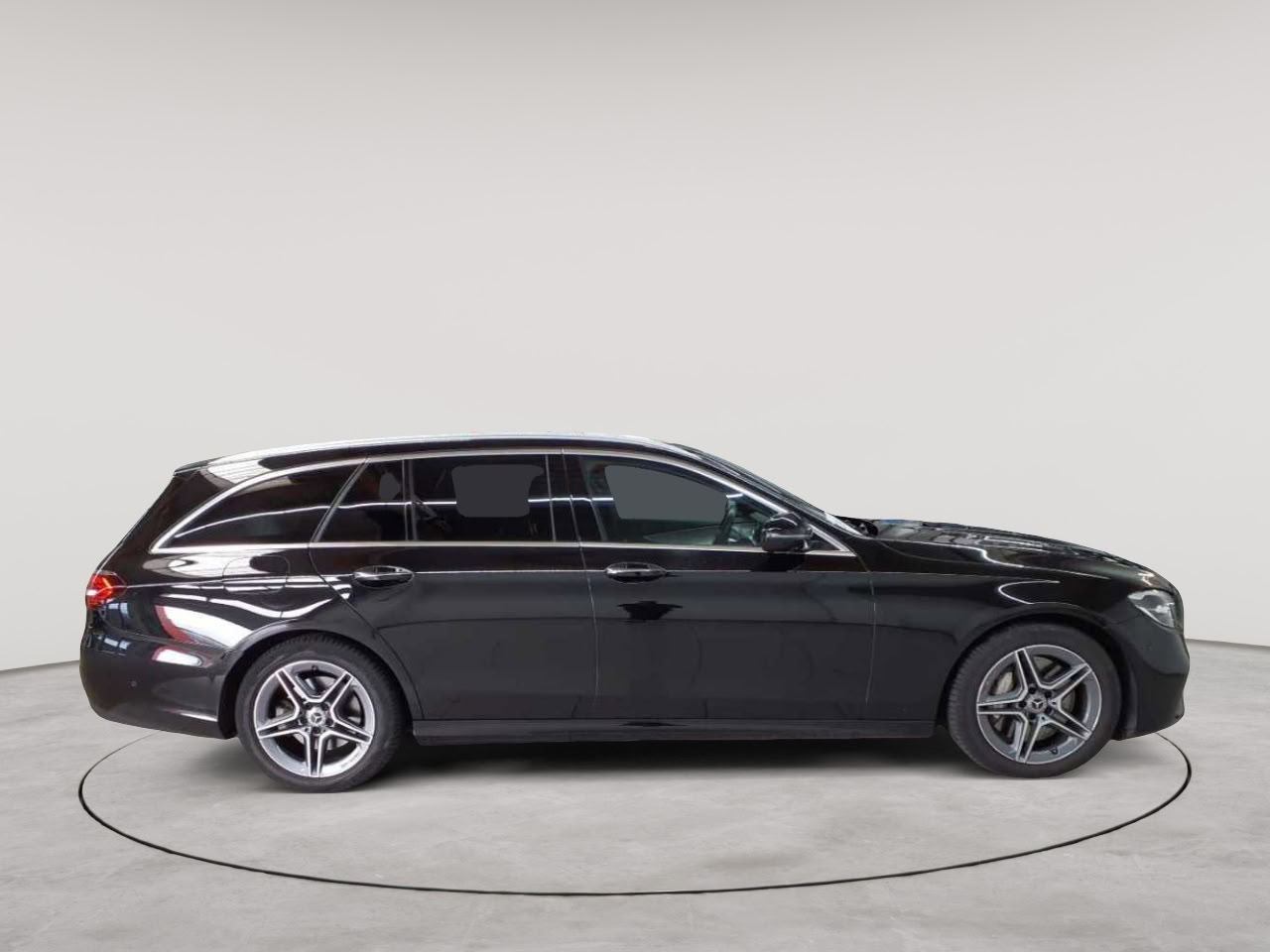 Mercedes-Benz E 400 d 4Matic T 9G-TRONIC AMG Line 3