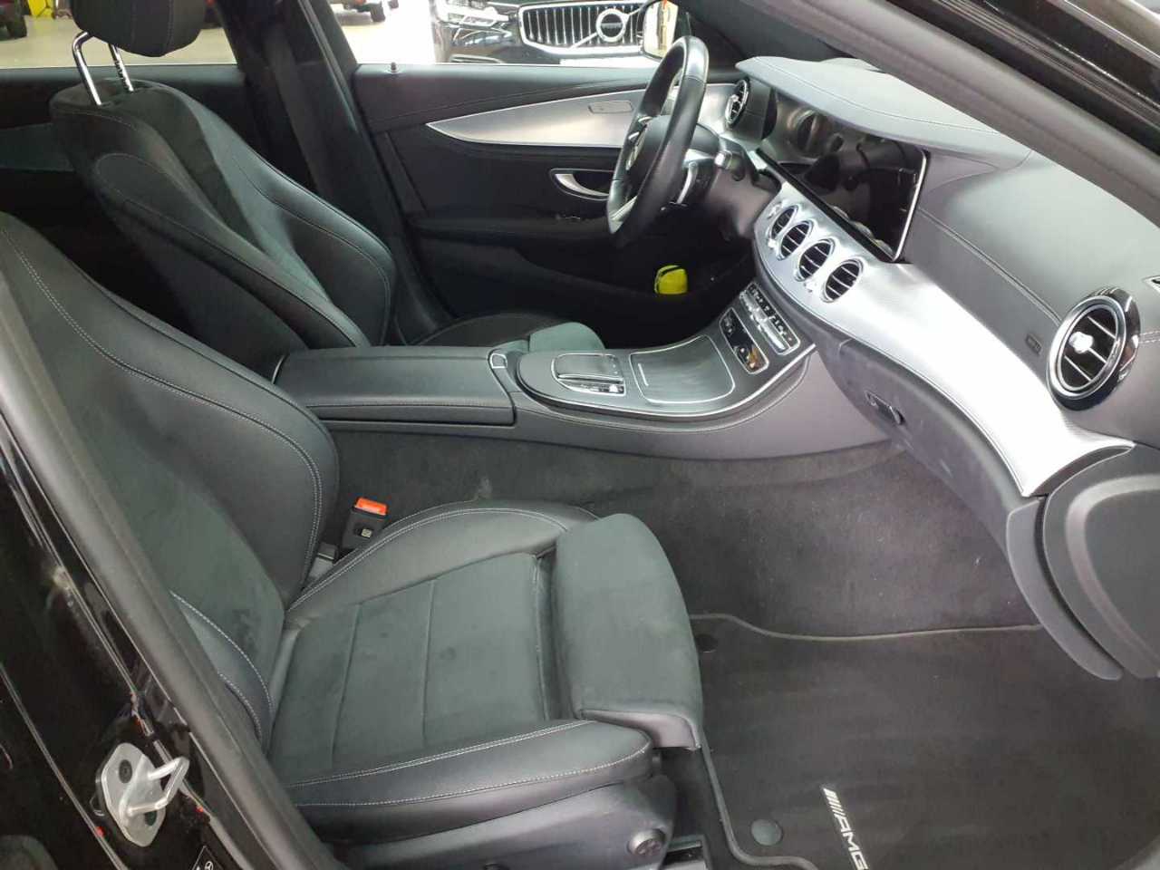 Mercedes-Benz E 400 d 4Matic T 9G-TRONIC AMG Line 7