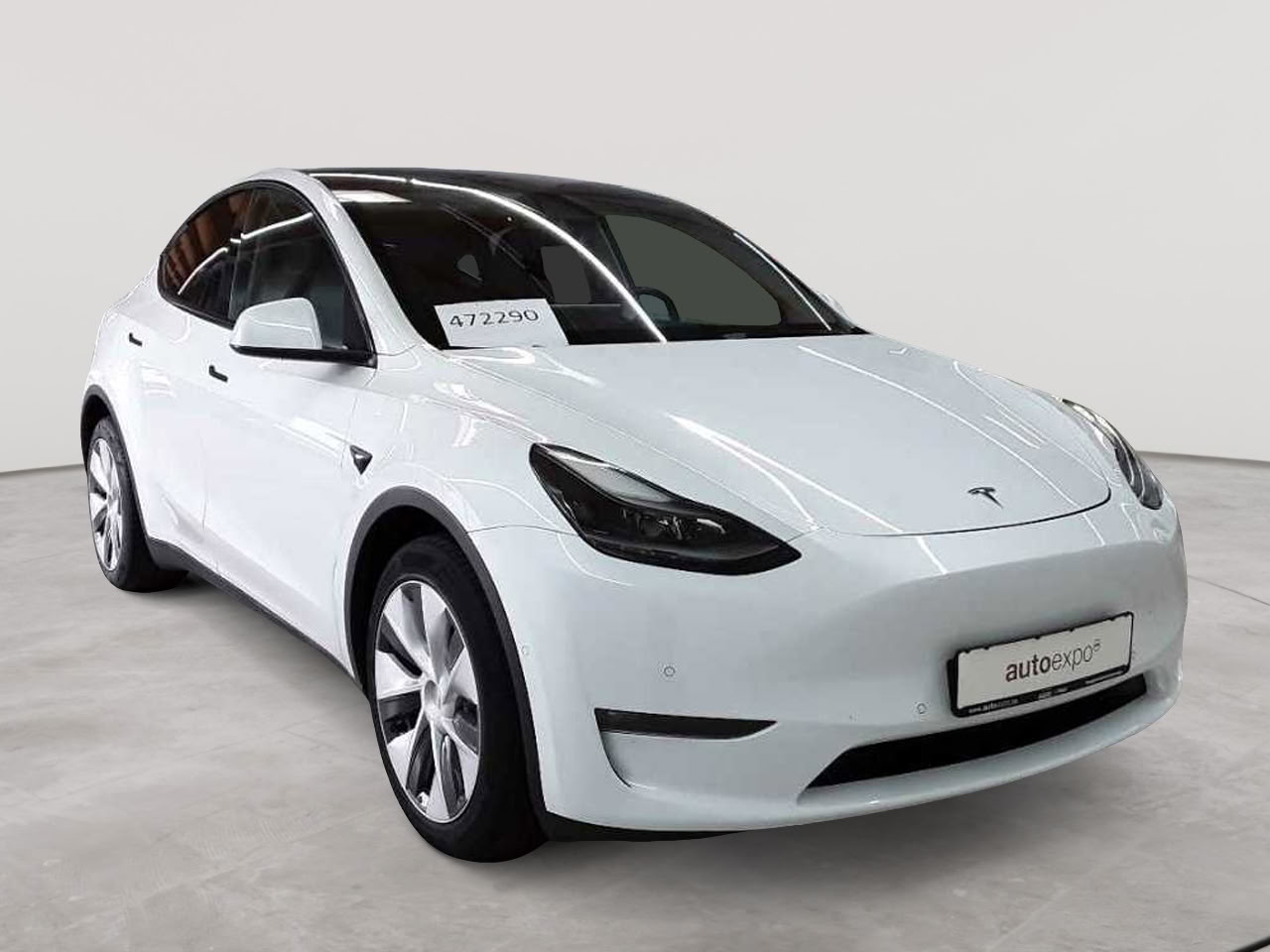 Tesla Model Y Long Range Dual Motor AWD