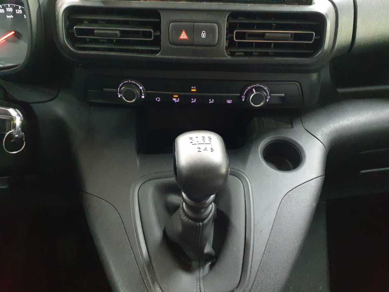Opel Combo Life 1.2 Turbo Start/Stop Edition 10