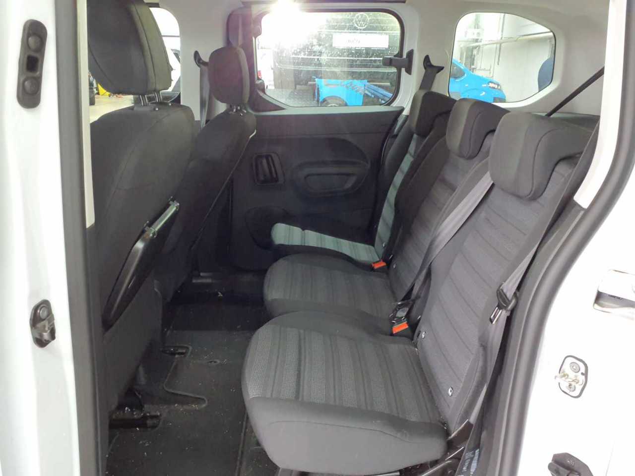 Opel Combo Life 1.2 Turbo Start/Stop Edition 14