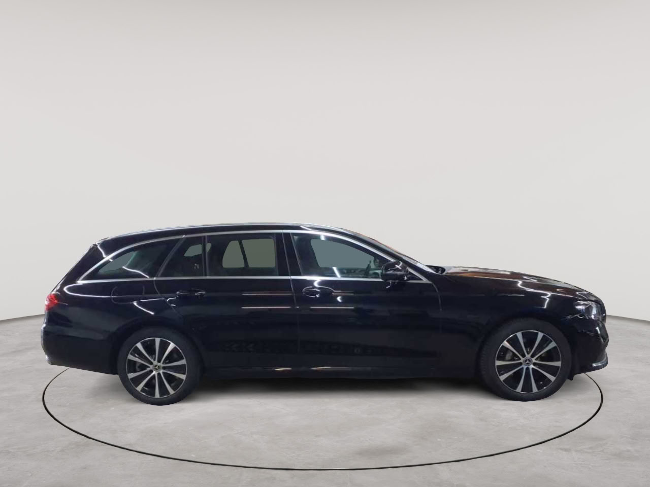 Mercedes-Benz E 300 de T 9G-TRONIC Avantgarde 3