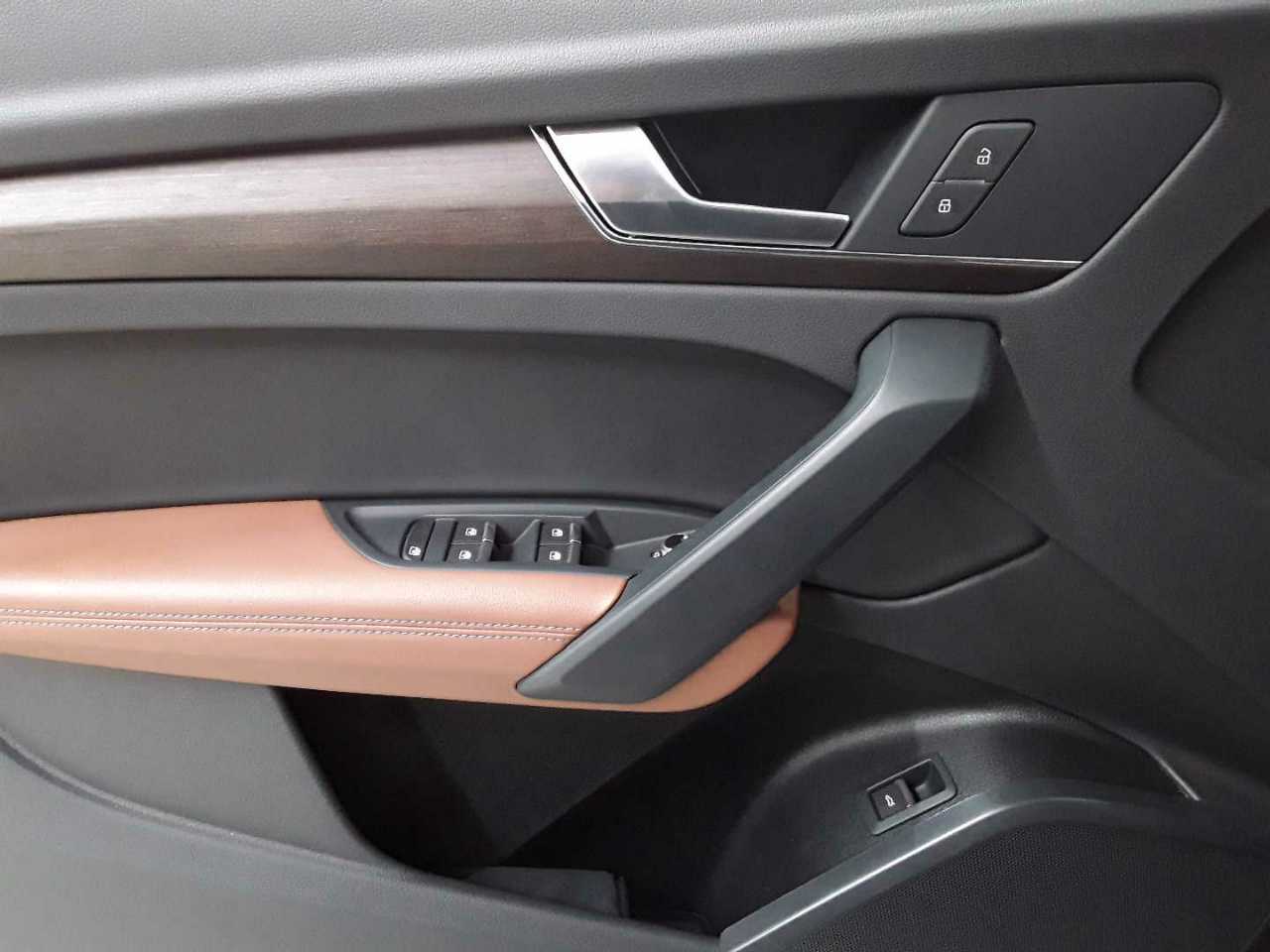 Audi Q5 40 TDI quattro S tronic S line 17