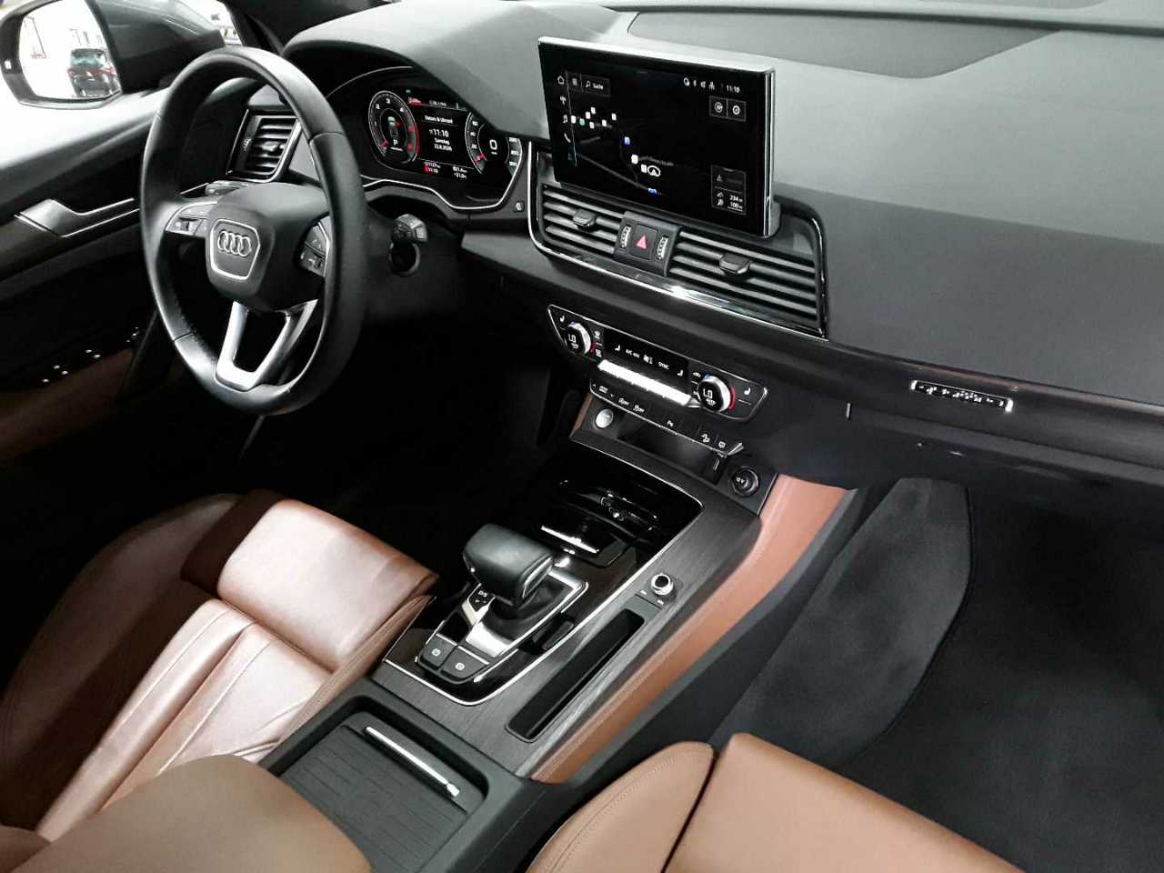 Audi Q5 40 TDI quattro S tronic S line 9