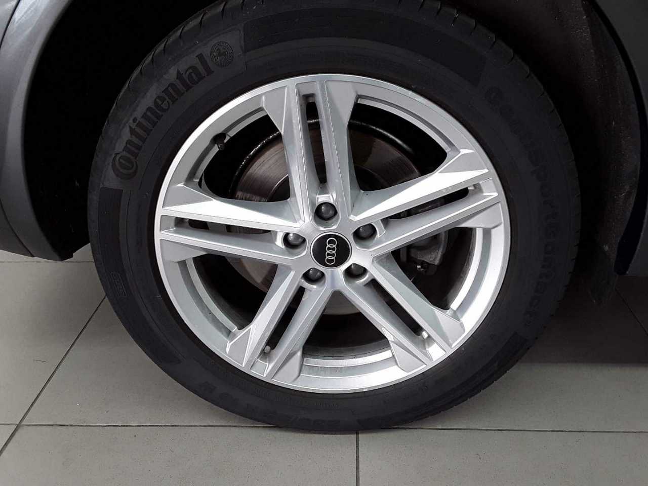 Audi Q5 40 TDI quattro S tronic S line 20