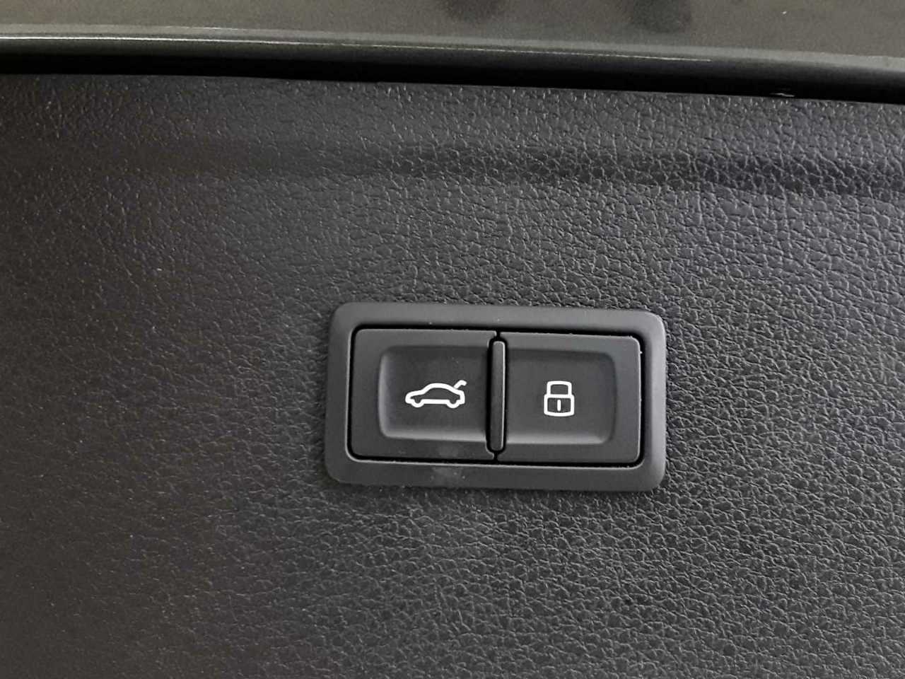Audi Q5 40 TDI quattro S tronic S line 19