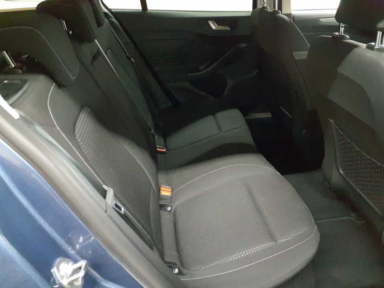 Ford Focus Turnier 1.5 EcoBlue Start-Stopp-System COOL&CONNECT 14