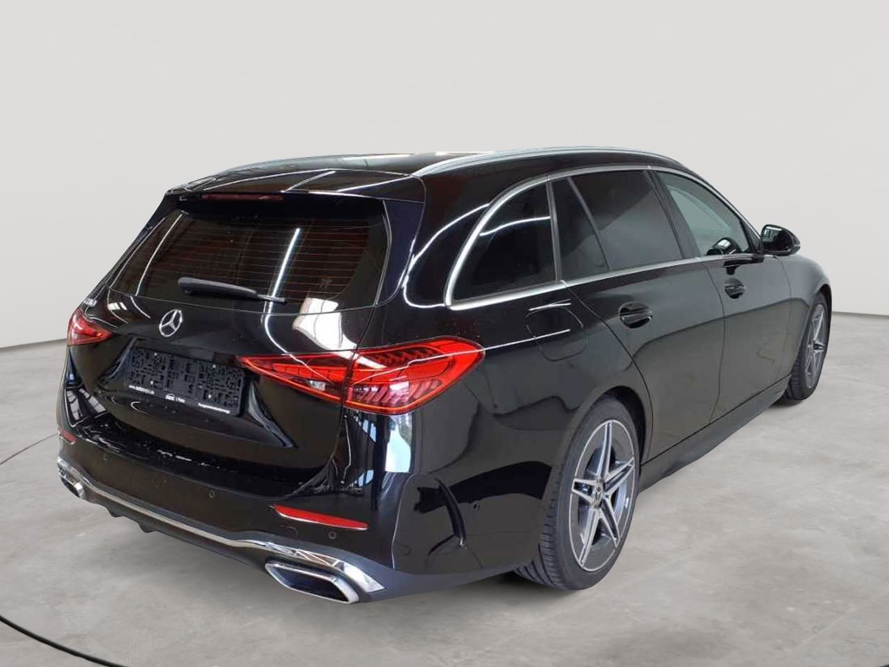 Mercedes-Benz C 180 T 9G-TRONIC AMG Line 4