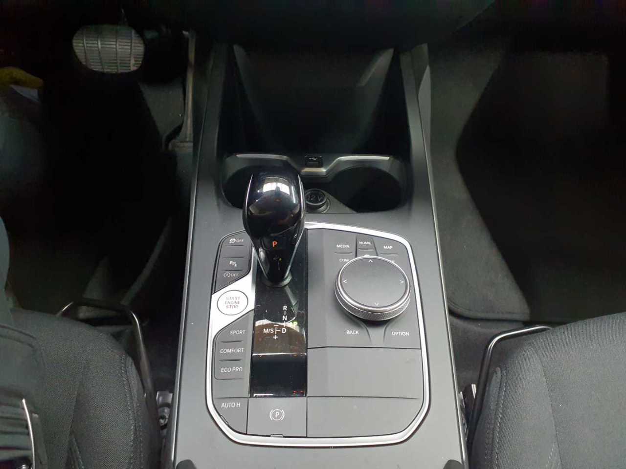 Bmw 118d Aut. Advantage 10
