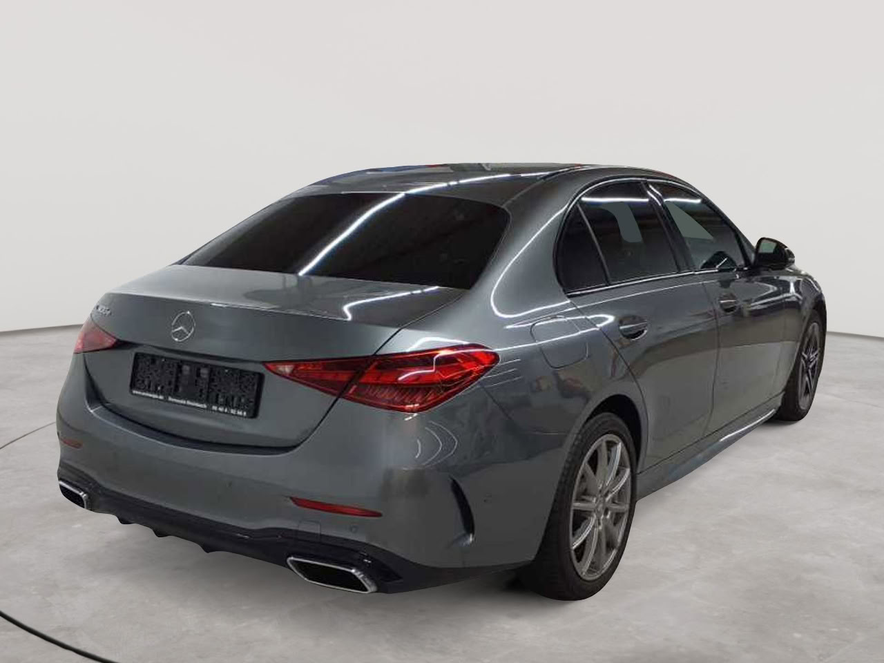 Mercedes-Benz C 300 e 9G-TRONIC AMG Line 4