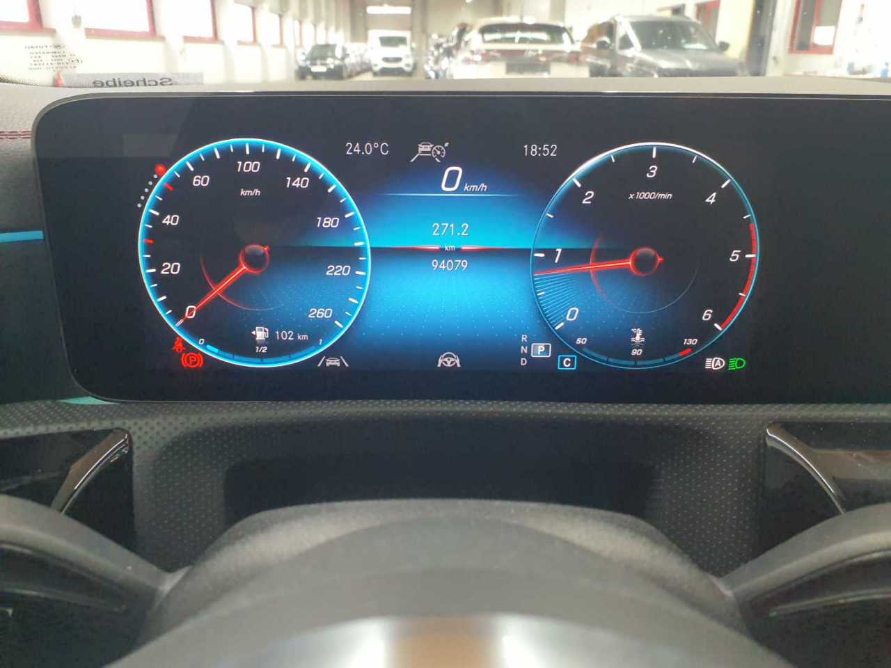 Mercedes-Benz CLA 220 d Shooting Brake 8G-DCT AMG Line 11