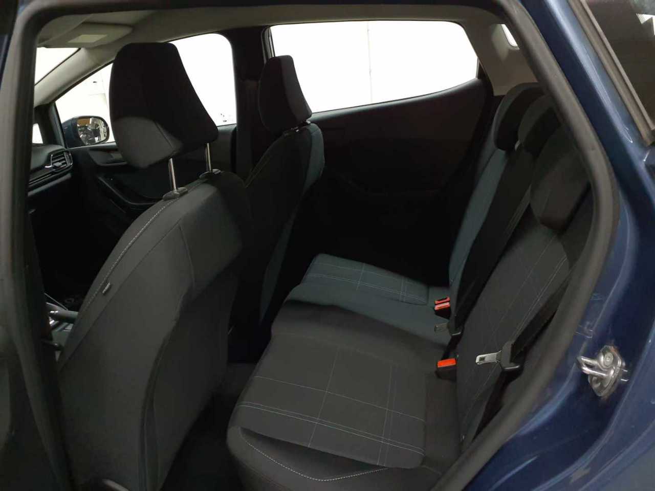 Ford Fiesta 1.1 S&S COOL&CONNECT 13
