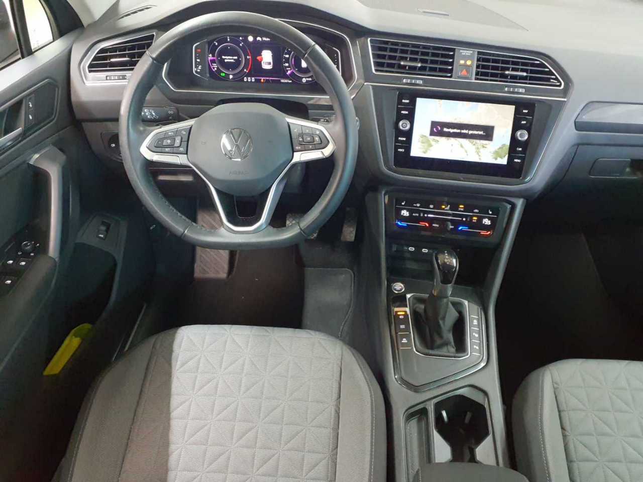 Vw Tiguan 2.0 TDI SCR DSG Life 17