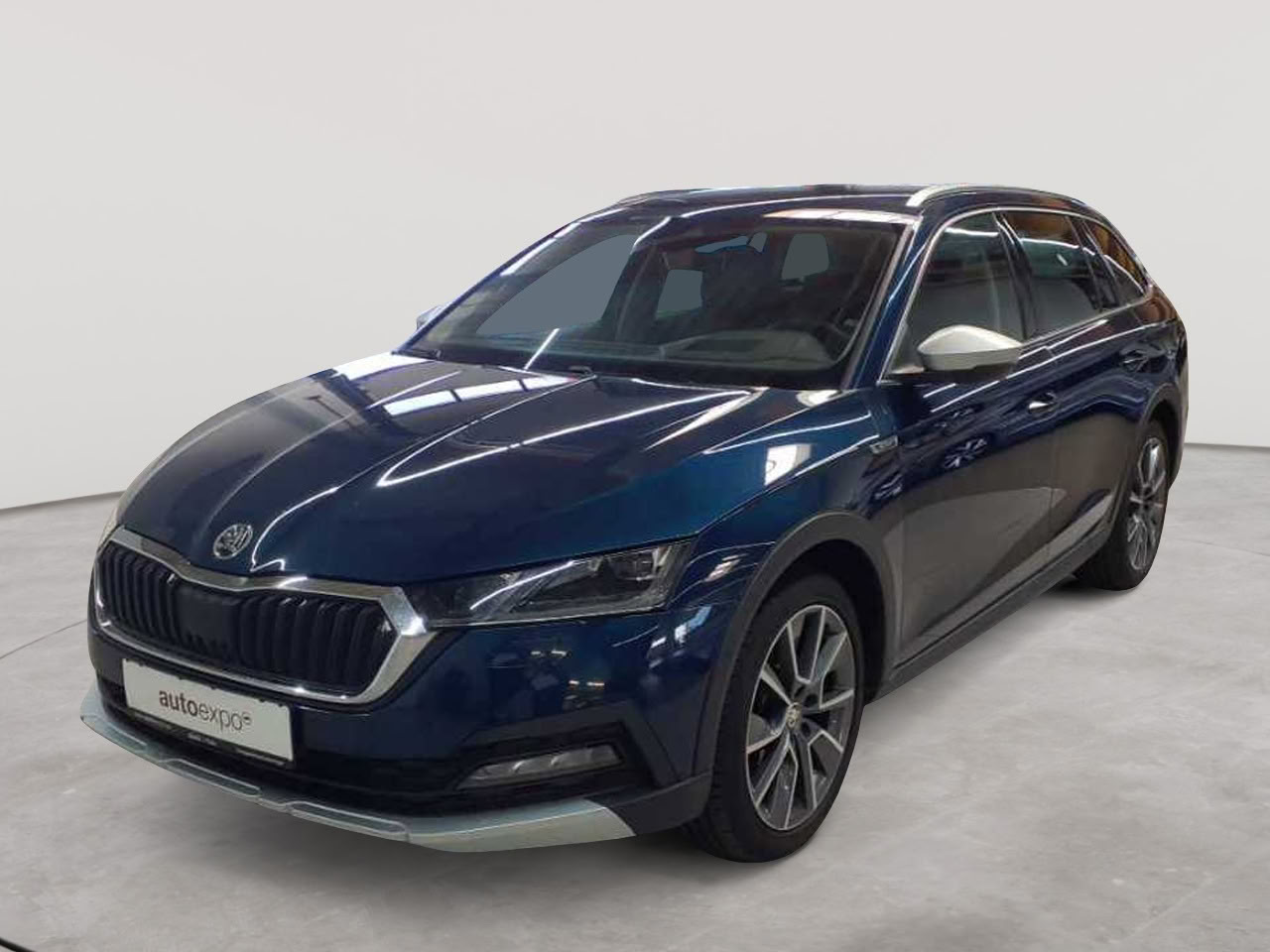 Skoda Octavia Combi 2.0 TSI DSG 4x4 Scout 2